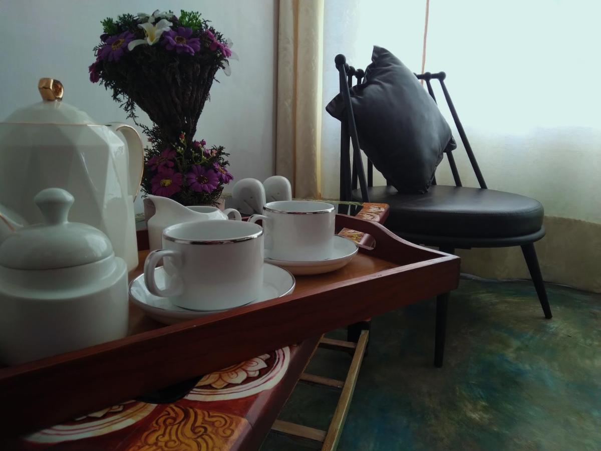 Barefoot Inn Kandy Luaran gambar